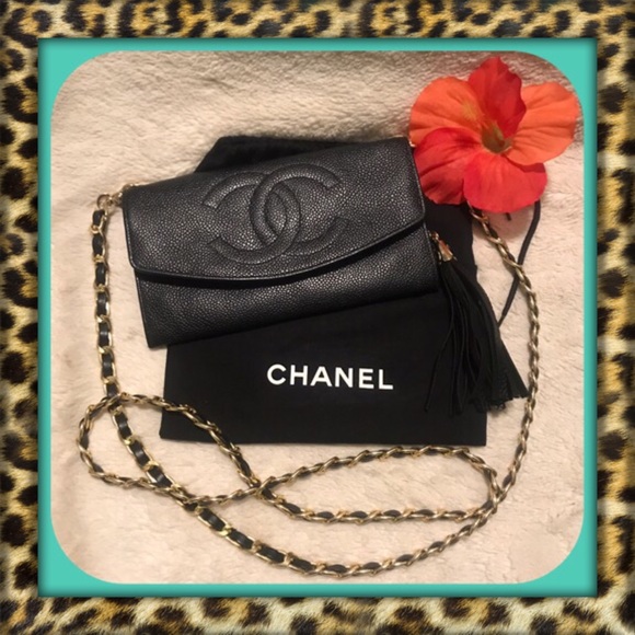 CHANEL Handbags - AUTHENTIC Chanel Caviar Leather Wallet WOC